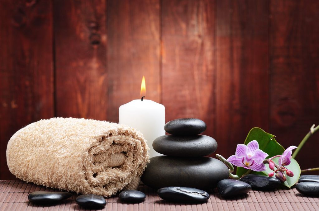 What Are the Health and wellness Conveniences of a Hot Rock Massage Therapy?